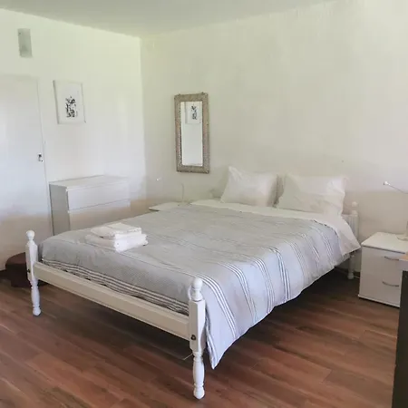 Chalet T0 Da Casa Da Quinta S Jose *